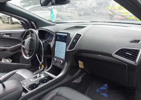 2022 Ford Edge St-Line from USA, damaged, VIN 2FMPK4J97NBA99673